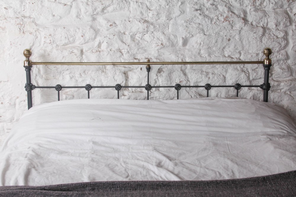 Lovely Lower Height Classic Straight Rail Victorian Double Bed View II