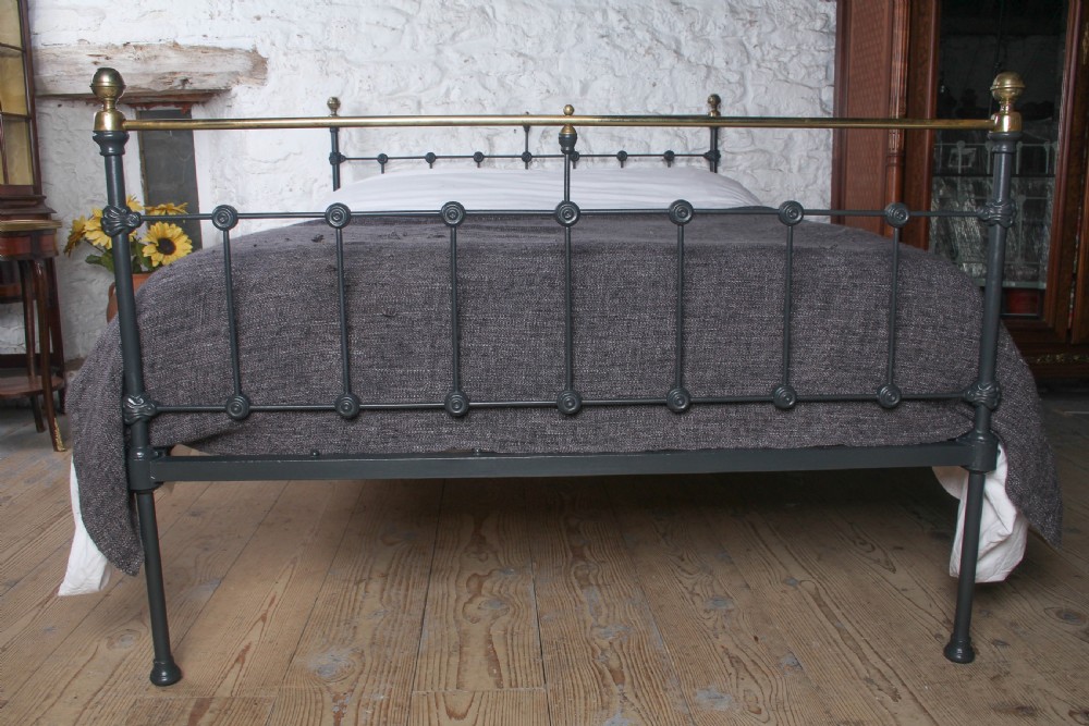 Lovely Lower Height Classic Straight Rail Victorian Double Bed View III