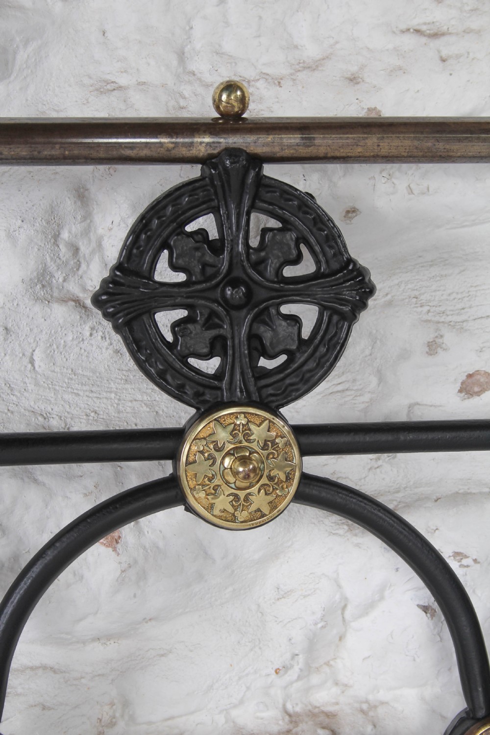 Gorgeous Iron and Brass Victorian No End King Size Bed View V
