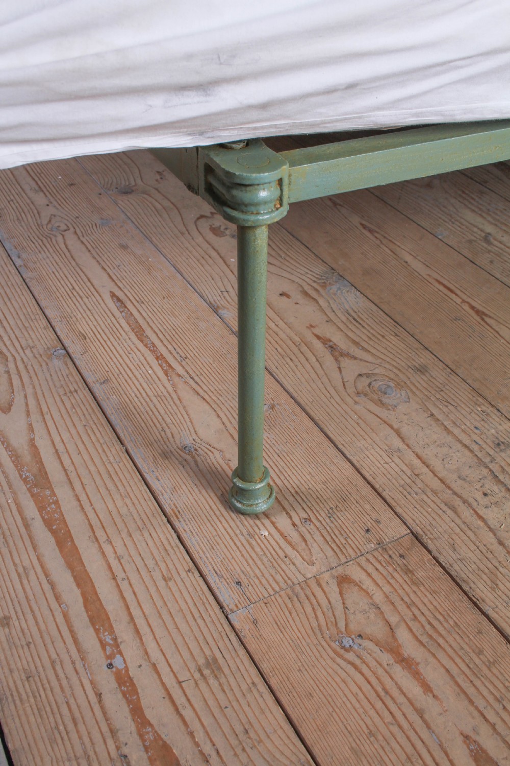 Delightful Pair of Victorian Single Beds (Can Be Joined) View IV
