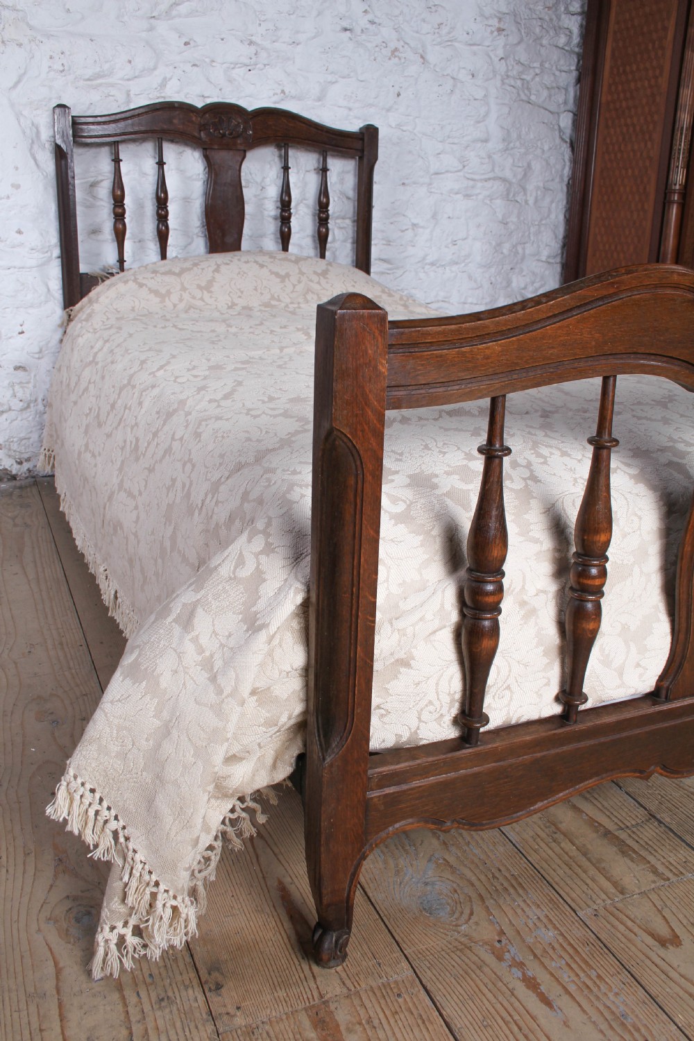 Very Nice Single Oak Bed with Original Vono Rails View V