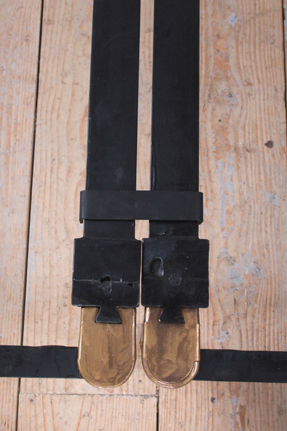 Lovely Pair of Single Brass Platform or No End beds – Can Be Joined.  View II