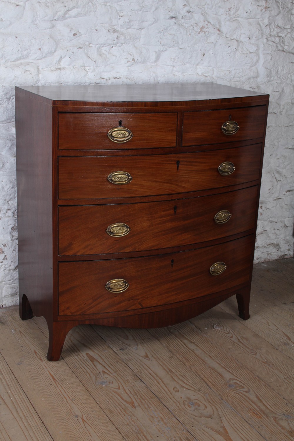 Lovely Georgian Mahogany Bow Fronted Chest of Drawers View III