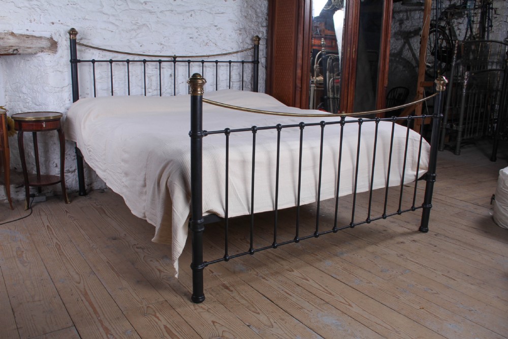 Fabulous Classic Edwardian Super King size Bed