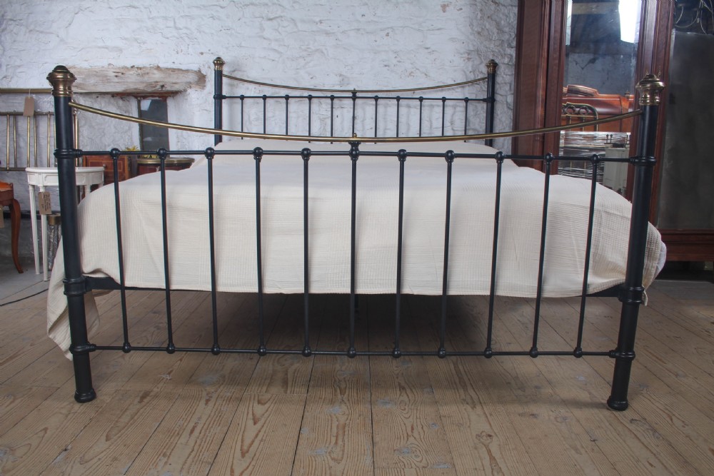 Fabulous Classic Edwardian Super King size Bed View III