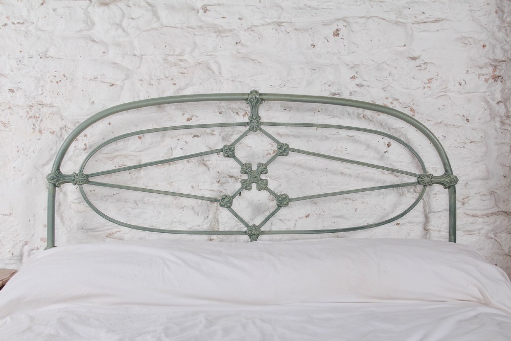 Gorgeously Detailed Irish No End Double Bed View IV