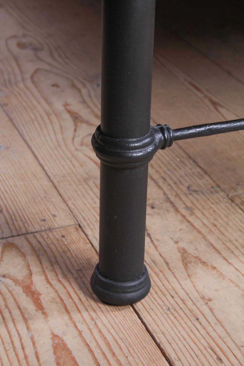 Timelessly Classic Edwardian Dip Rail Super King Bed View VI