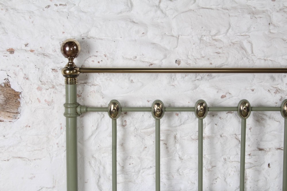 Incredibly Attractive Iron and Brass Super King Low End Bed View VII