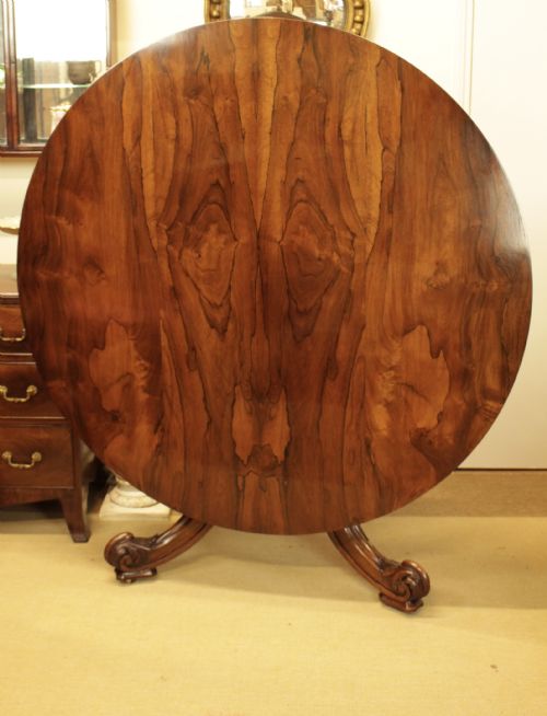 A Quality Rosewood Tilt Top Centre/dining Table (Width 135 Cms)