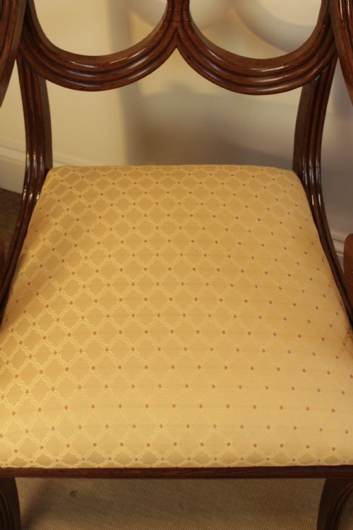 A QUALITY REGENCY MAHOGANY ARMCHAIR - ADDITIONAL PHOTO 3