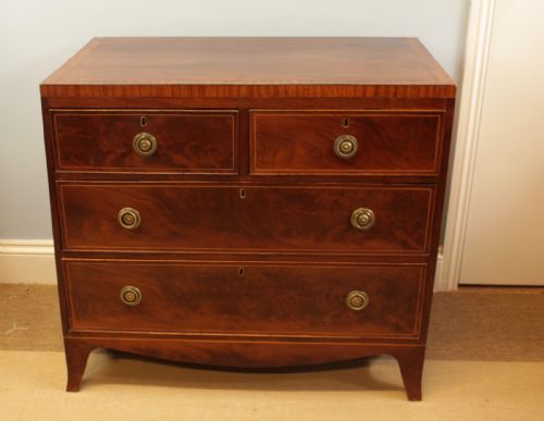 An Regency Flamed Mahogany Chest of Drawers