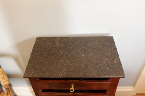 C1810 FRENCH FLAME MAHOGANY TABLE - ADDITIONAL PHOTO 2