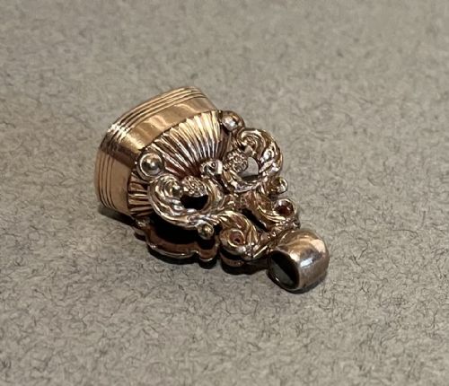 19TH C GILT METAL UNTESTED AND CORNELIAN FOB SEAL - ADDITIONAL PHOTO 2