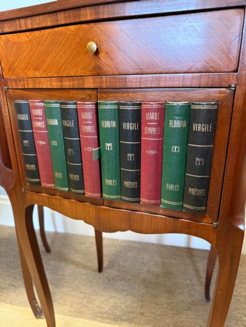 A PAIR FRENCH WALNUT BEDSIDE TABLES - ADDITIONAL PHOTO 2