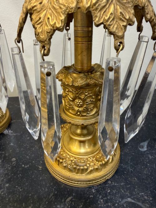 A PAIR OF 19TH C ORMOLU CANDLESTICKS WITH LUSTRES - ADDITIONAL PHOTO 3