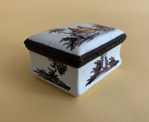 LATE 18TH CENTURY ENAMEL BOX - ADDITIONAL PHOTO 2