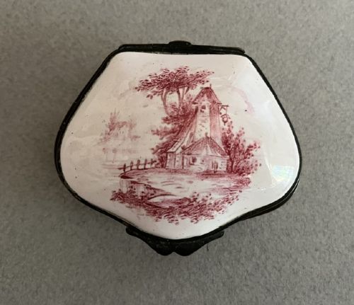 CHARMING 19TH CENTURY FRENCH TRINKET BOX - ADDITIONAL PHOTO 3
