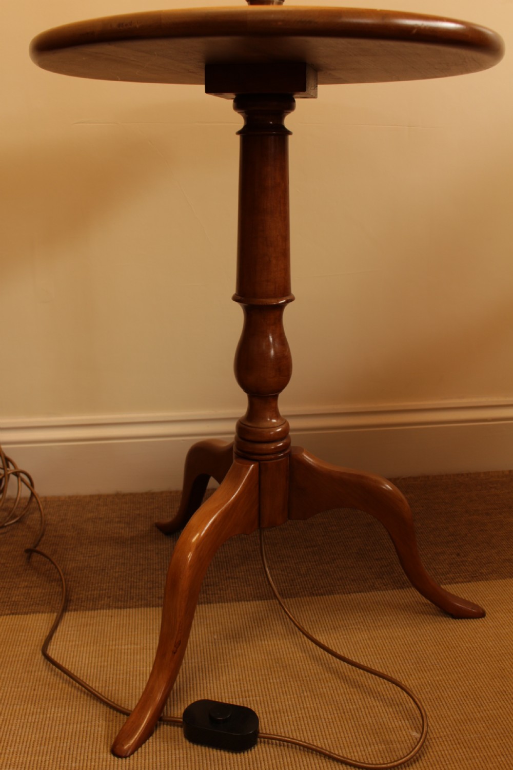  Adjustable Standard Lamp  View VI
