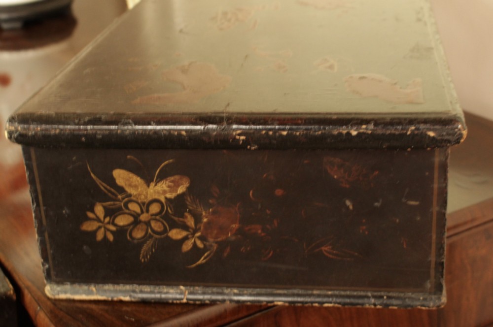 A 19th Century Japanese Lacqured Box View VIII