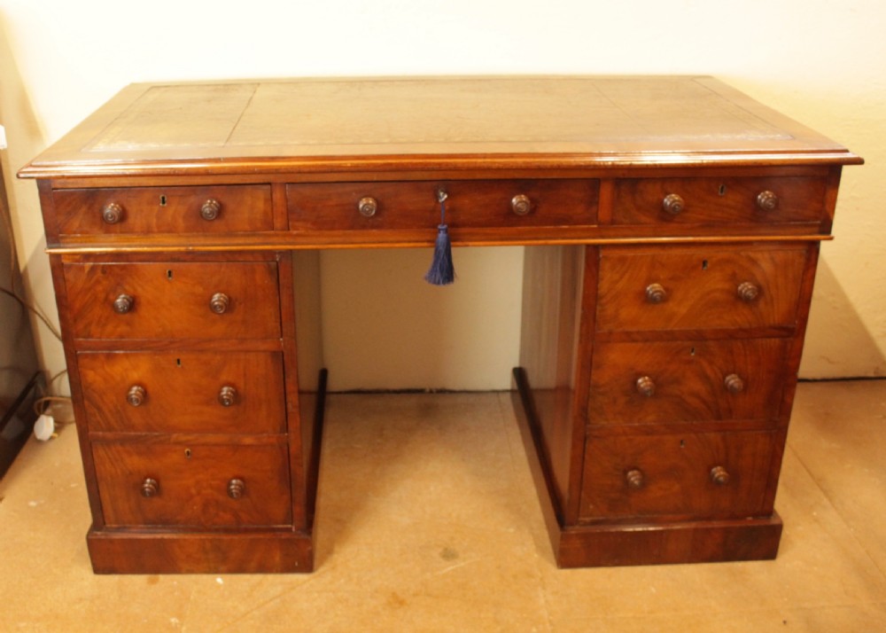 A 19th Century Mahogany Pedestal Desk 
