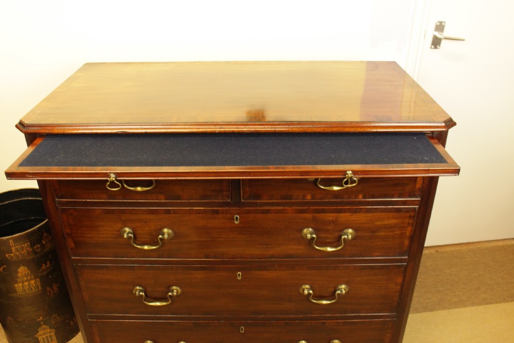 A Fine Quality Georgian Mahogany Chest of Drawers c.1760 View III
