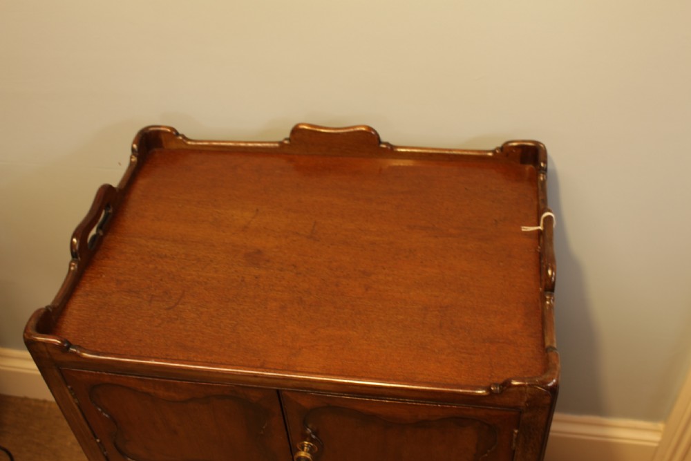 An Edwardian Mahogany Bedside Cabinet  View IV