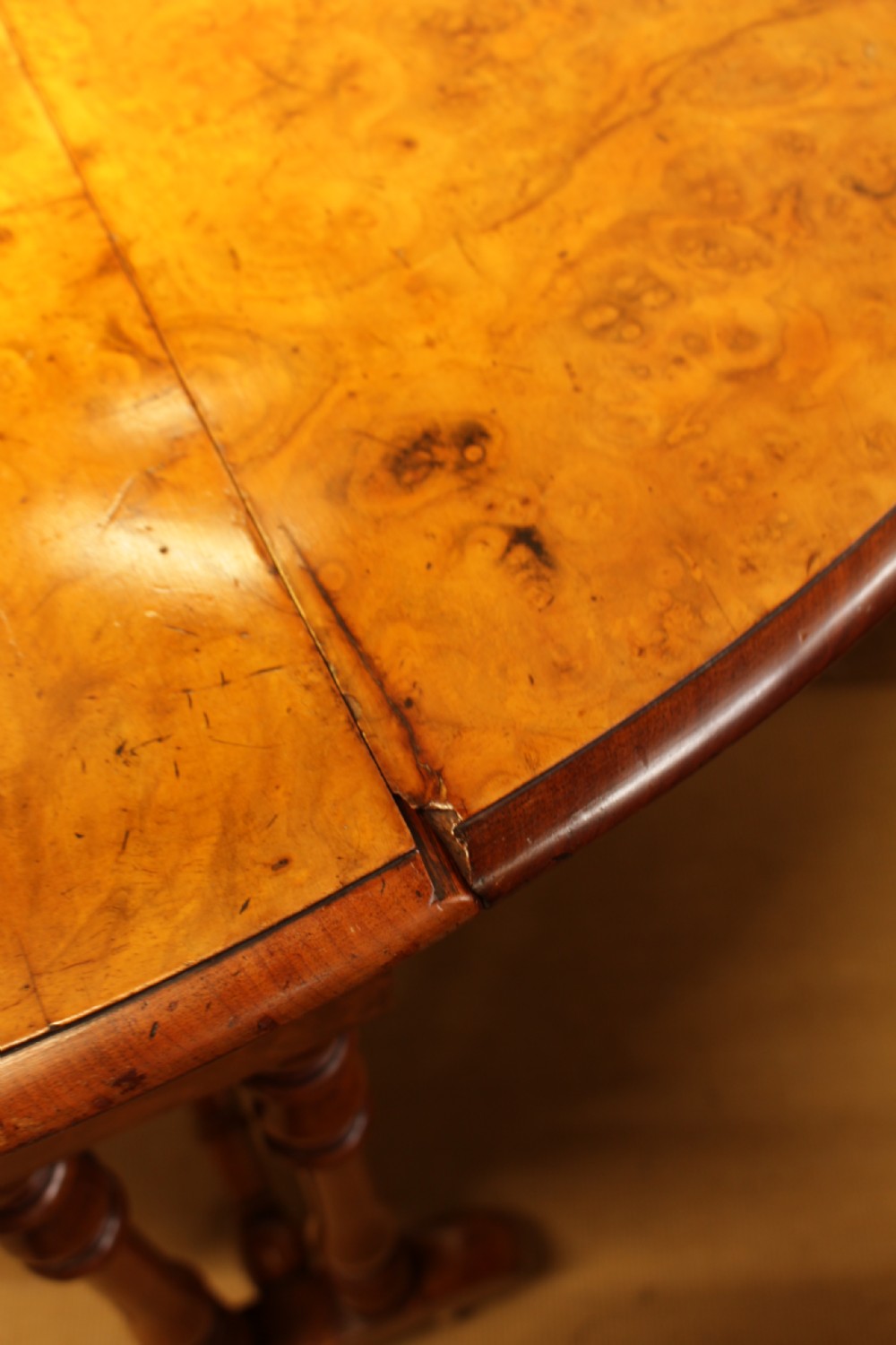 Burr Walnut Sutherland Table  View V