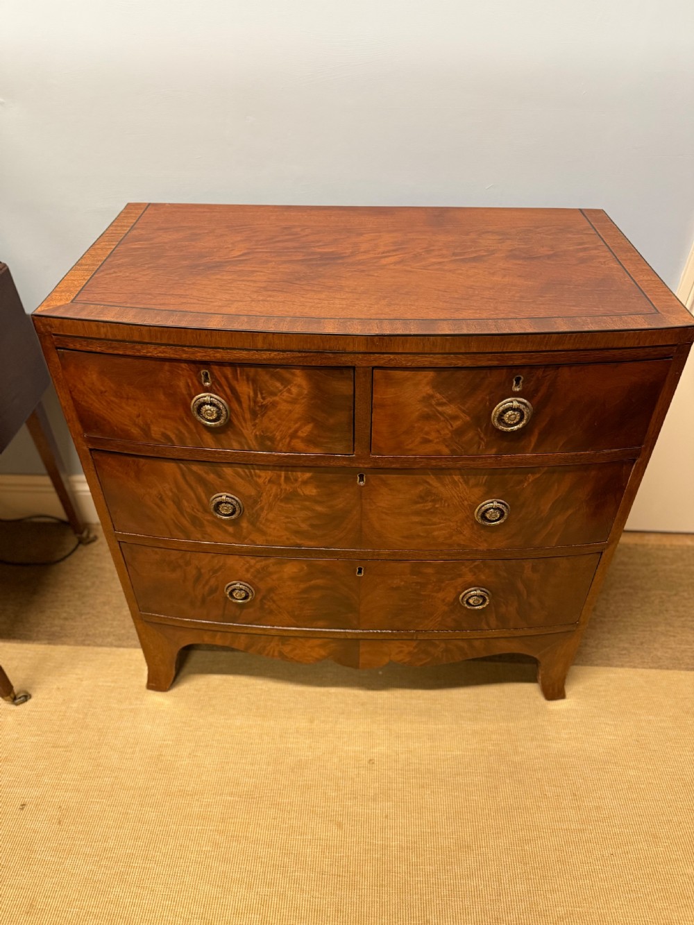 An Early 19th Century Flamed Mahogany Chest Of Drawers View II