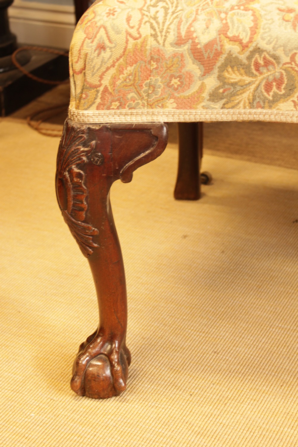 A Quality 19th Century Mahogany Sofa  View VI