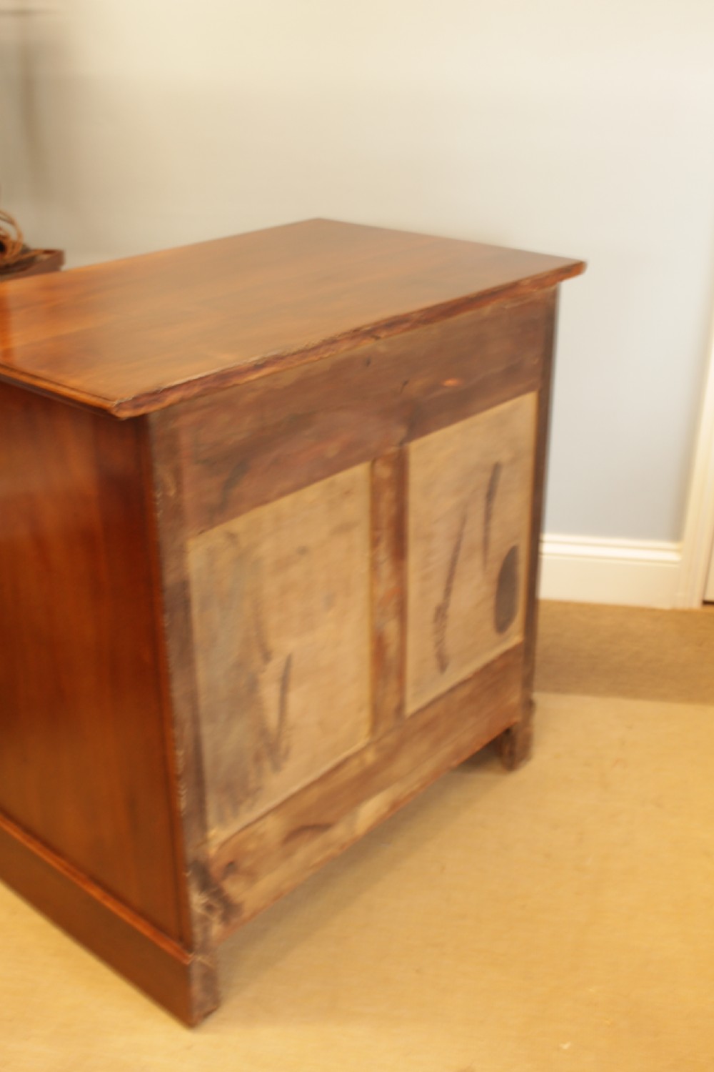 A Edwardian Walnut Chest Of Drawers  View V