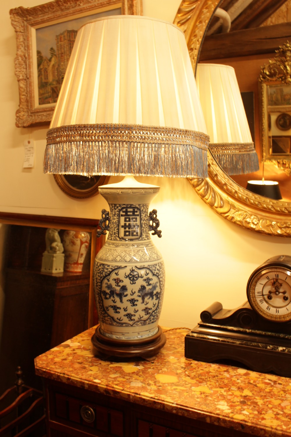 19th-Century Chinese Table Lamp  View VII