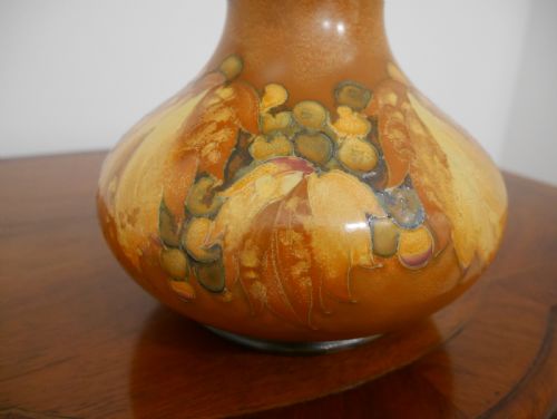 MOORCROFT SALT GLAZED LEAF AND BERRIES VASE - ADDITIONAL PHOTO 3
