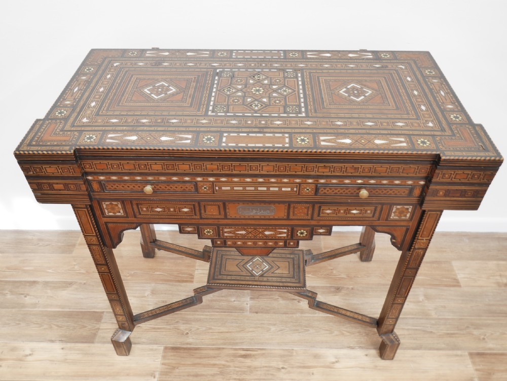Damascus Games Table 