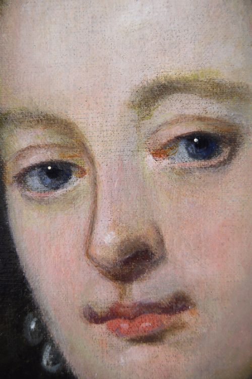 PORTRAIT OIL PAINTING OF A LADY IN AN ERMINE TRIMMED CLOAK C1720 CIRCLE OF SIR GODFREY KNELLER - ADDITIONAL PHOTO 6