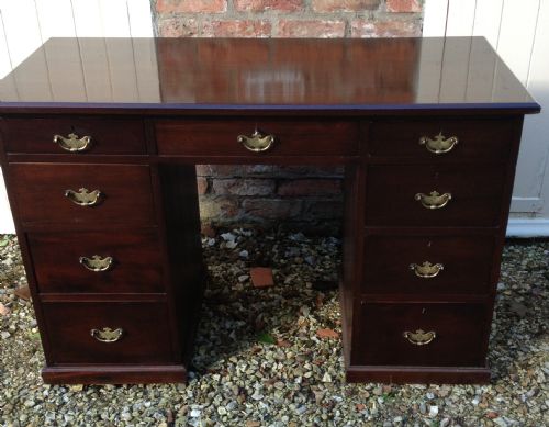 Antique Late Victorian Mahogany Twin Pedestal Desk