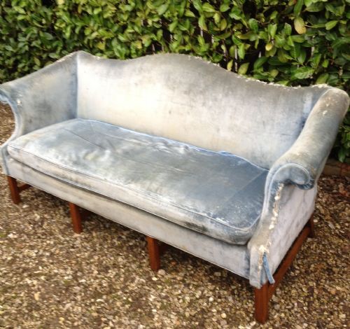 Chippendale Style Camel Backed Sofa on Eight Mahogany Legs with Understretchers . For Restoration