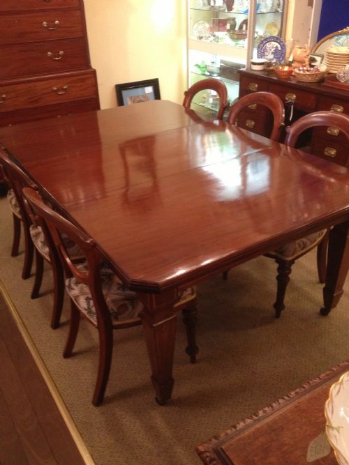 Antique Mahogany Eight Seater Windout Dining Table with Original Leaf-  (Possible 10 Seater)