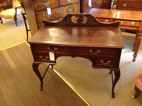Antique Victorian Mahogany Leather Topped Writing Table Circa 1890