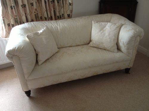 Antique Victorian Two Seater Chesterfield Sofa (For Restoration)