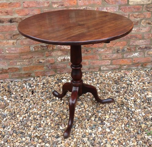 Antique Georgian Circular Cuban Mahogany Tilt Top Tripod Table Circa 1800