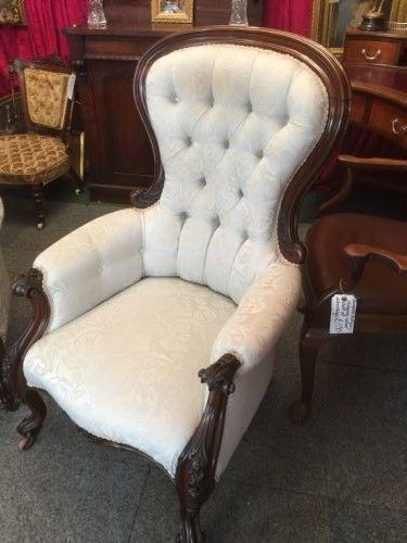 fig 1. Victorian mahogany deep buttoned spoon back armchair