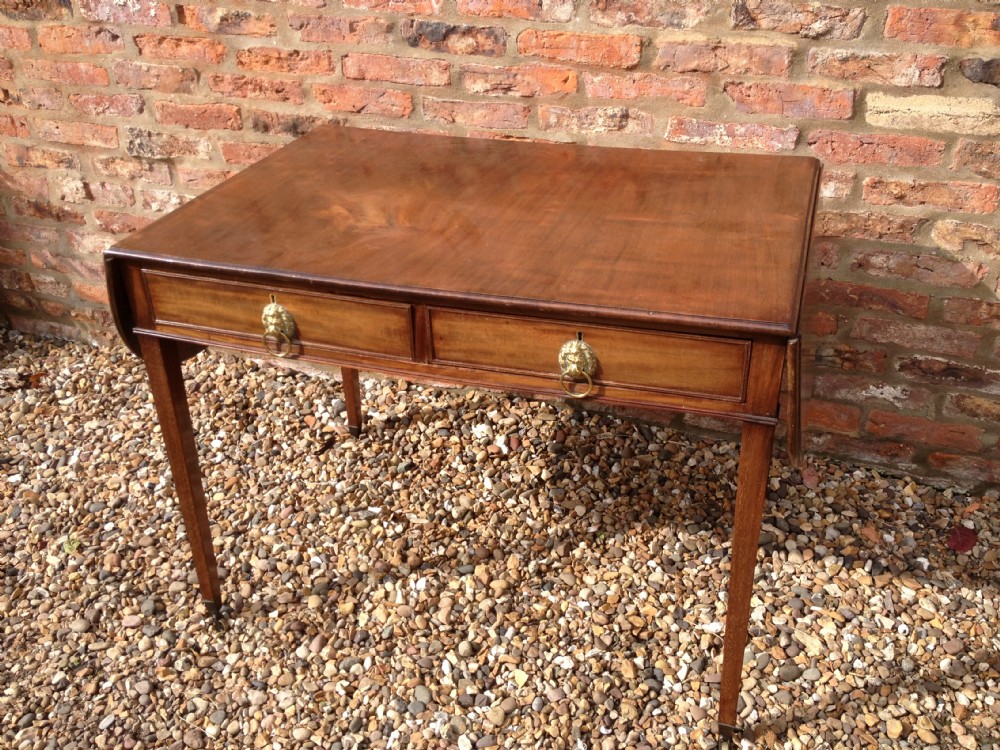 Antique Georgian Hepplewhite mahogany two leaf sofa table circa 1790