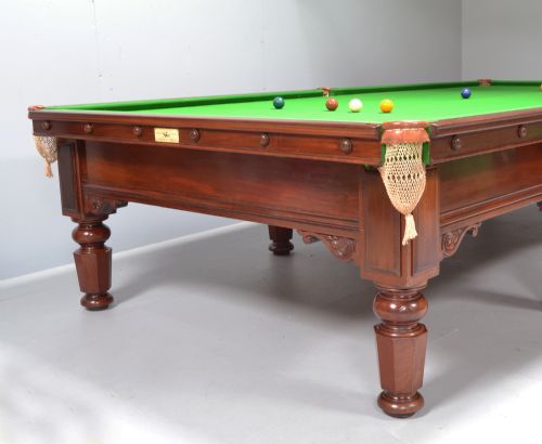 ANTIQUE SNOOKER OR BILLIARD TABLE - ADDITIONAL PHOTO 3