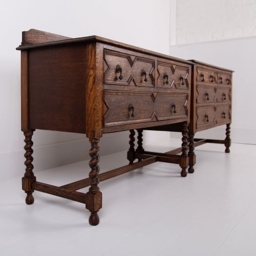 PAIR OF DECORATIVE OAK CHEST OF DRAWERS C1915 - ADDITIONAL PHOTO 3