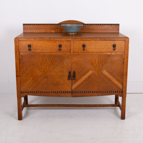 ATTRACTIVE ENGLISH OAK SIDEBOARD CABINET C1920 - ADDITIONAL PHOTO 2