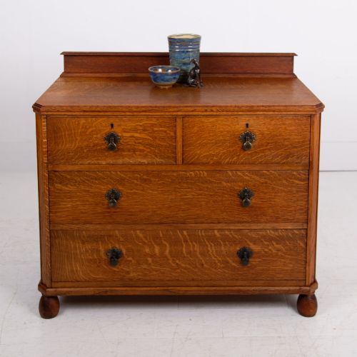HANDSOME ENGLISH OAK CHEST OF DRAWERS C1920S NO2 - ADDITIONAL PHOTO 2