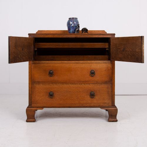 CHARMING OAK CHEST OF DRAWERS WITH STORAGE C1920 - ADDITIONAL PHOTO 2