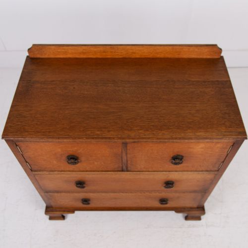 CHARMING OAK CHEST OF DRAWERS WITH STORAGE C1920 - ADDITIONAL PHOTO 4