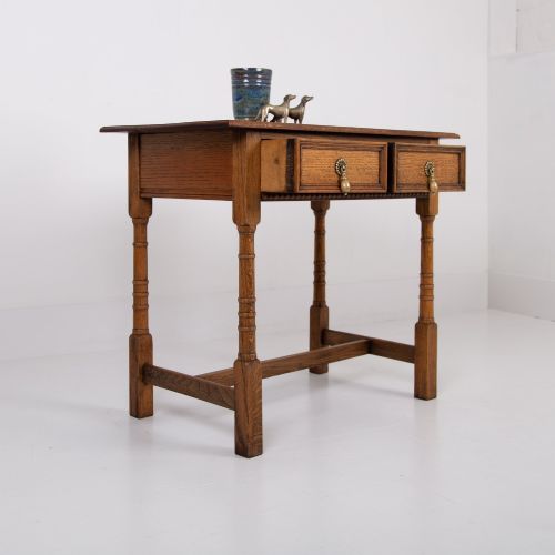 ENGLISH ARTS AND CRAFTS OAK 2 DRAWER SIDE TABLE C1920 - ADDITIONAL PHOTO 4