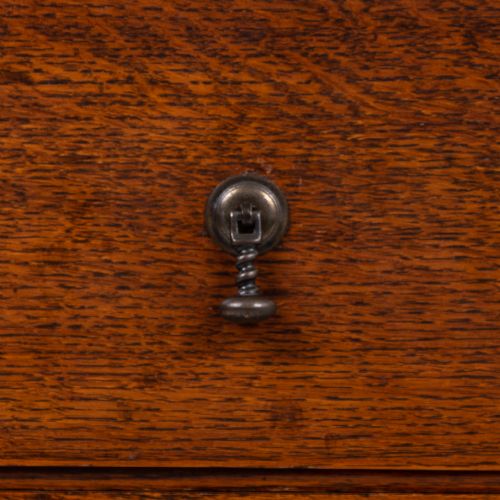 VICTORIAN ENGLISH OAK OF DRAWERS C1900 - ADDITIONAL PHOTO 9